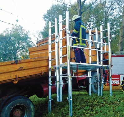 Bild von "DÖNGES Rettungsplattform ""Trucksaver"""